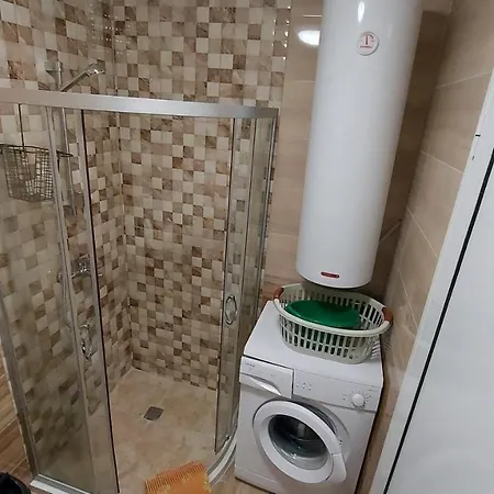 شقة Akrotiria نيسيبار